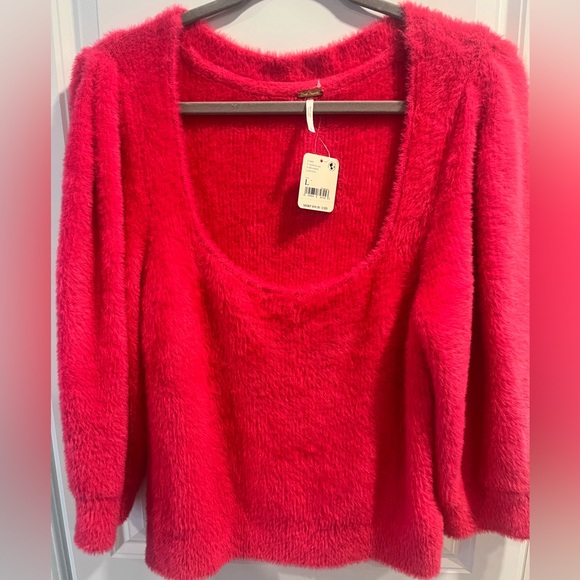 Free People Moonbeam Sweater Cropped Pullover Soft Fuzzy Pink Sweater Large NWT - Picture 8 of 9